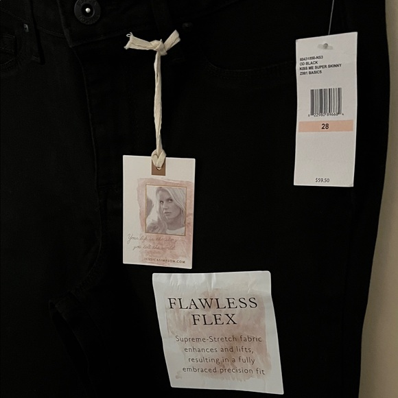 JESSICA SIMPSON Black Jeans - Picture 5 of 6